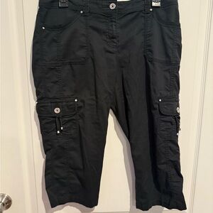 Black Cargo Capri Pants